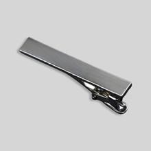 Load image into Gallery viewer, TIE CLIP - CHROME